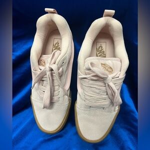 Vans Knu Skool Sneakers